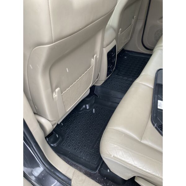 Коврики (половики, полики) полиуретановые в салон для Jeep Grand Cherokee (WK2) Джип Гранд Чероки (ВК2) 2010- (высота 2.5 см) 9652 фото