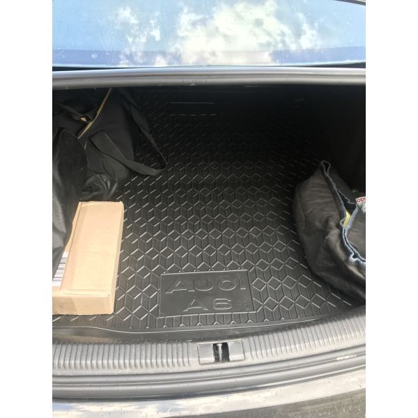 Коврик в багажник Audi A6 C6 (Ауди А6 С6) 2004-2011 универсал PO111860 фото