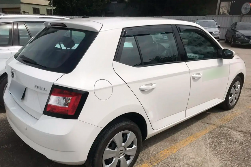 Шкода Фабія Дефлектори Вітровики Козирки на вікна Skoda Fabia 2014-2021 (HB, 4 шт, HIC) sk17 фото